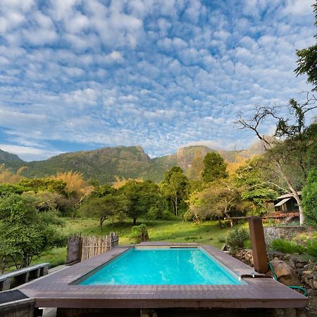 Hotel Jungle Hut Masinagudi Esterno foto